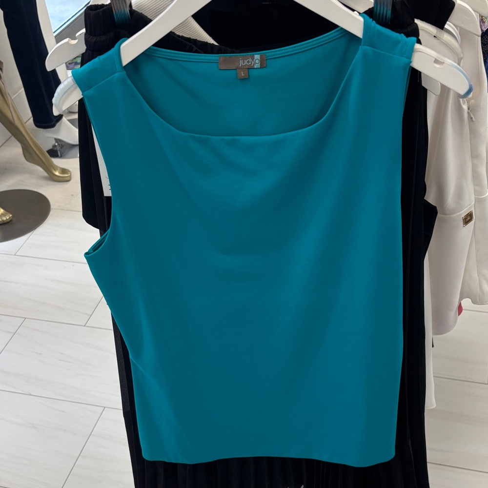 Women's Turquoise Tank Top
